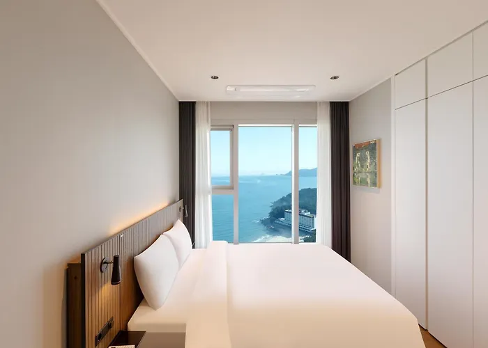 Newcz Haeundae * Пусан