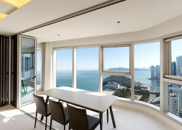 Newcz Haeundae * Пусан