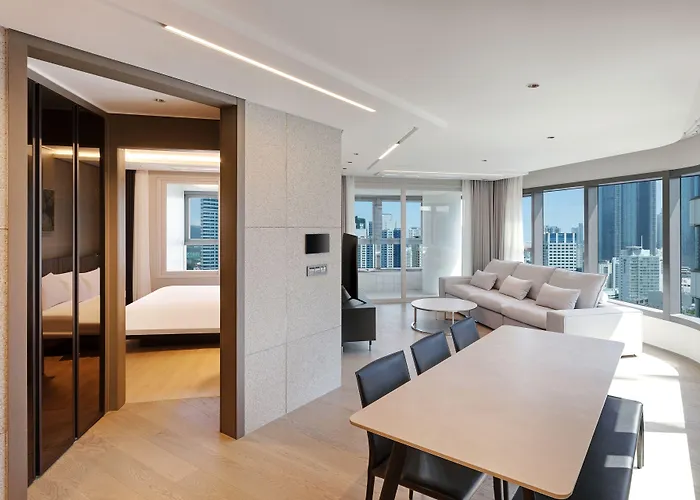Newcz Haeundae Отель