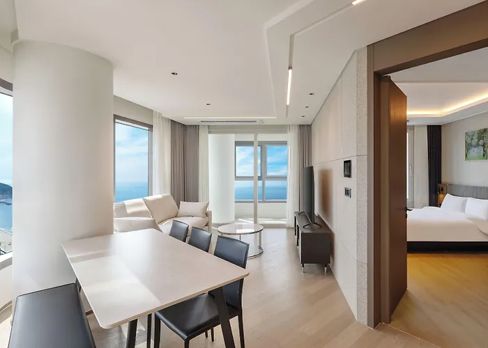 Newcz Haeundae * Пусан
